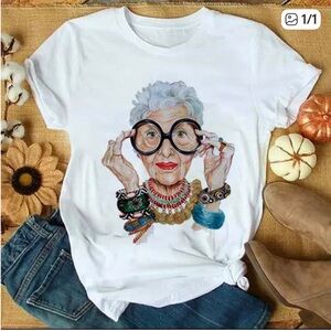 Iris Apfel Tee
